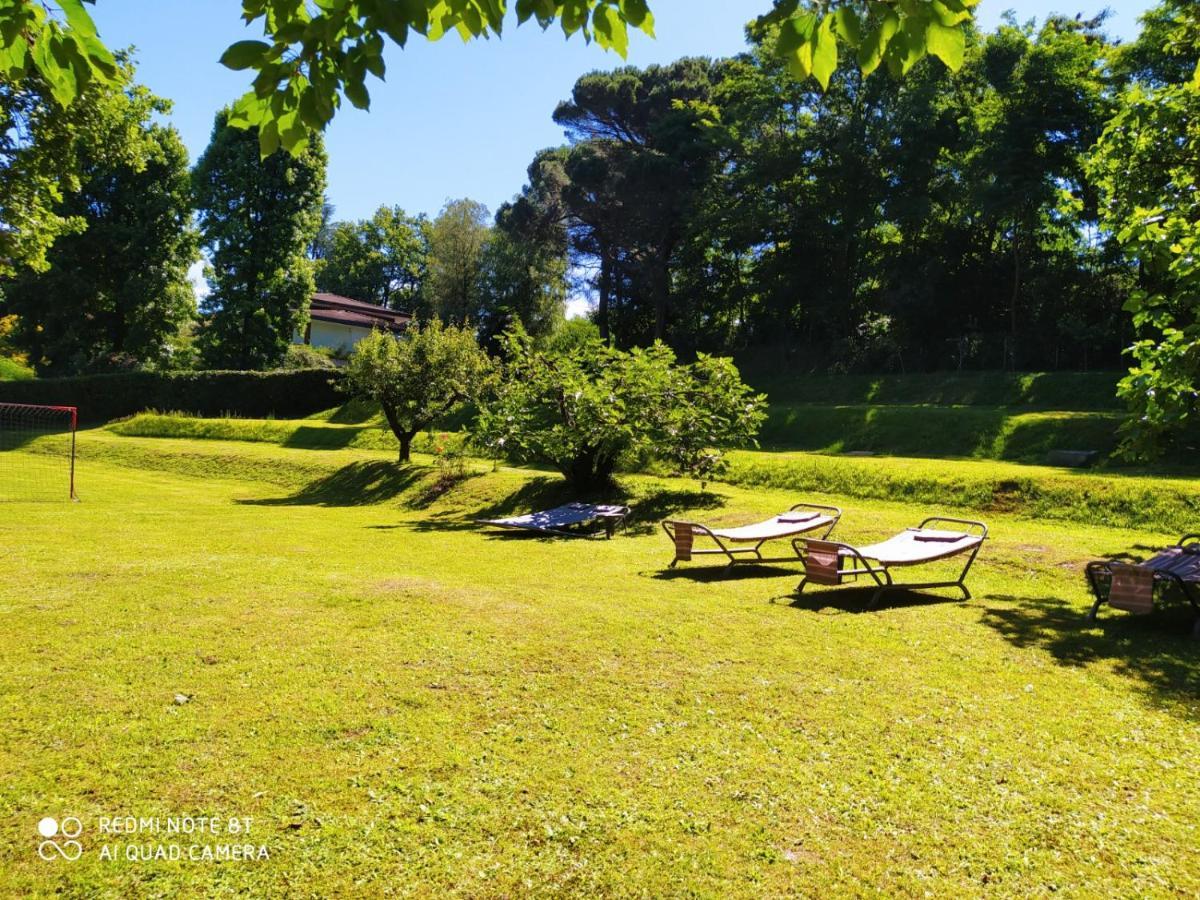 "La Selvetta" Bed And Breakfast Buguggiate Экстерьер фото