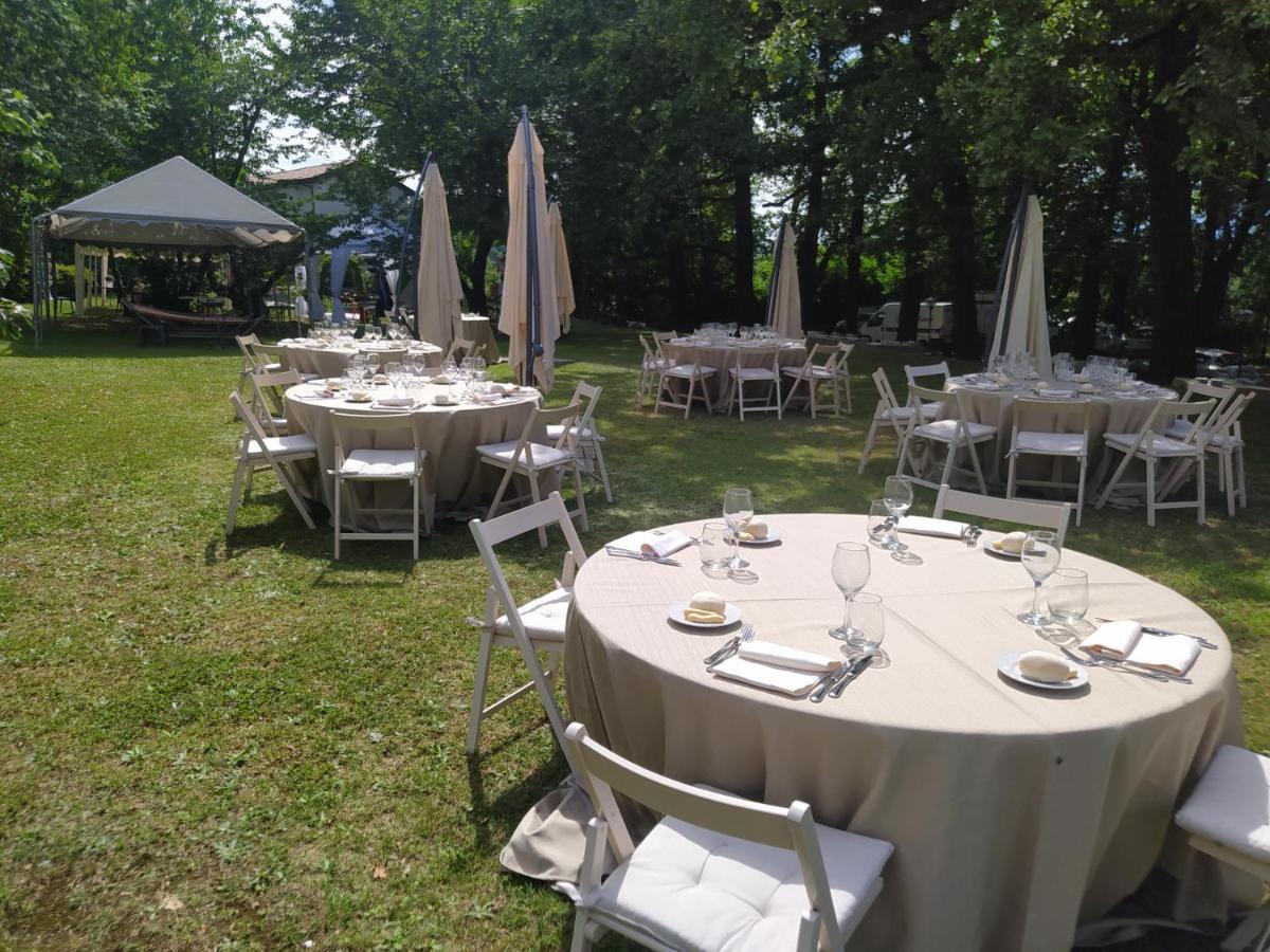 "La Selvetta" Bed And Breakfast Buguggiate Экстерьер фото