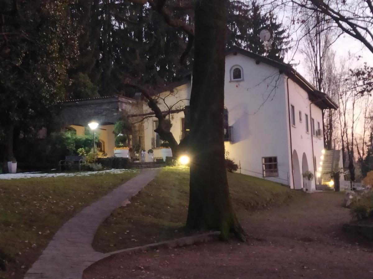 "La Selvetta" Bed And Breakfast Buguggiate Экстерьер фото