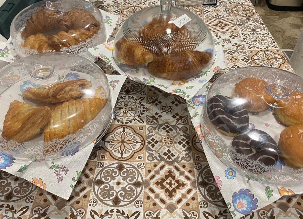 "La Selvetta" Bed And Breakfast Buguggiate Экстерьер фото