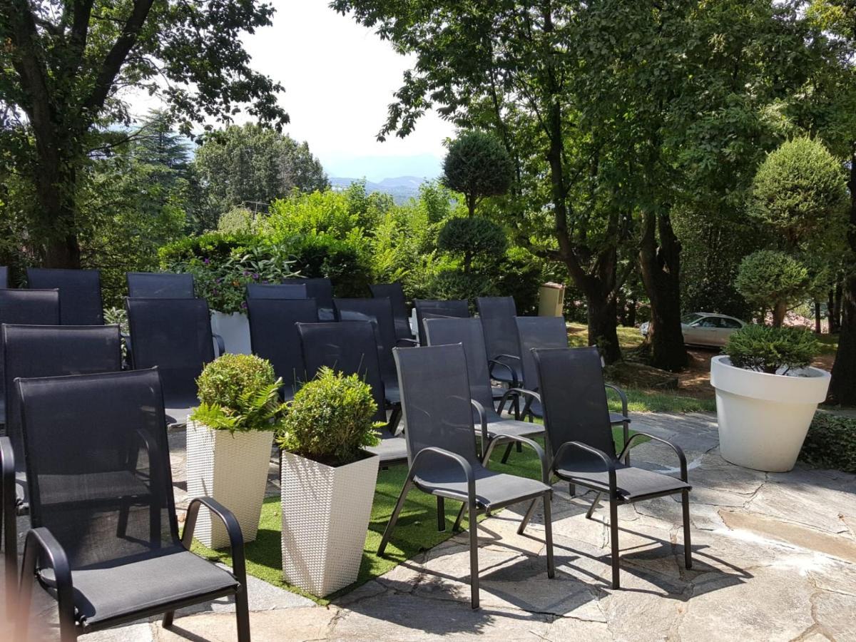 "La Selvetta" Bed And Breakfast Buguggiate Экстерьер фото