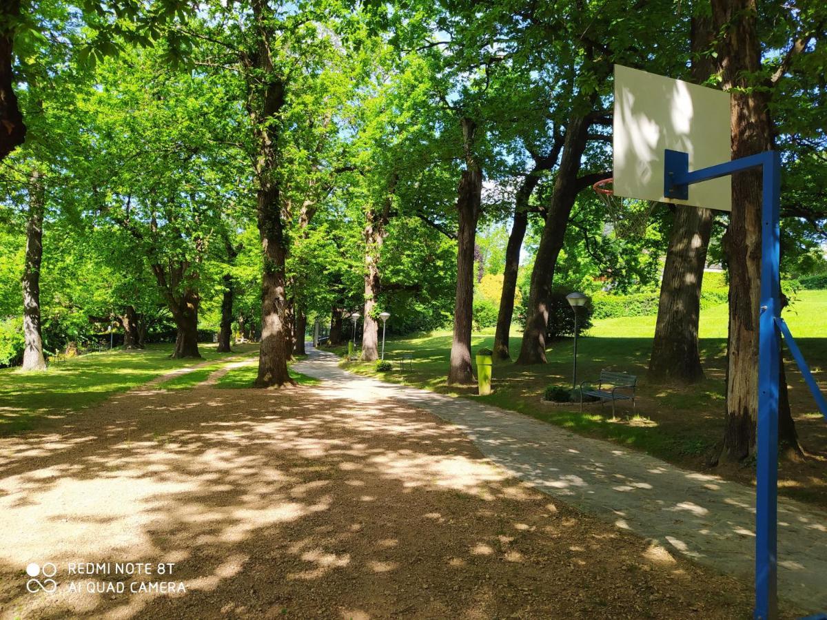 "La Selvetta" Bed And Breakfast Buguggiate Экстерьер фото