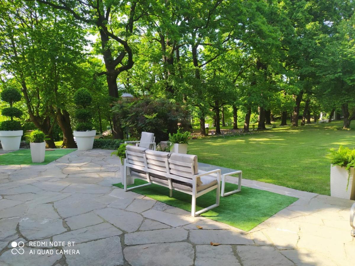 "La Selvetta" Bed And Breakfast Buguggiate Экстерьер фото