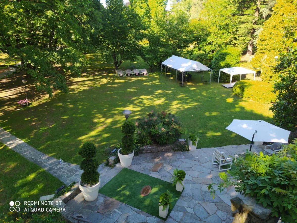 "La Selvetta" Bed And Breakfast Buguggiate Экстерьер фото